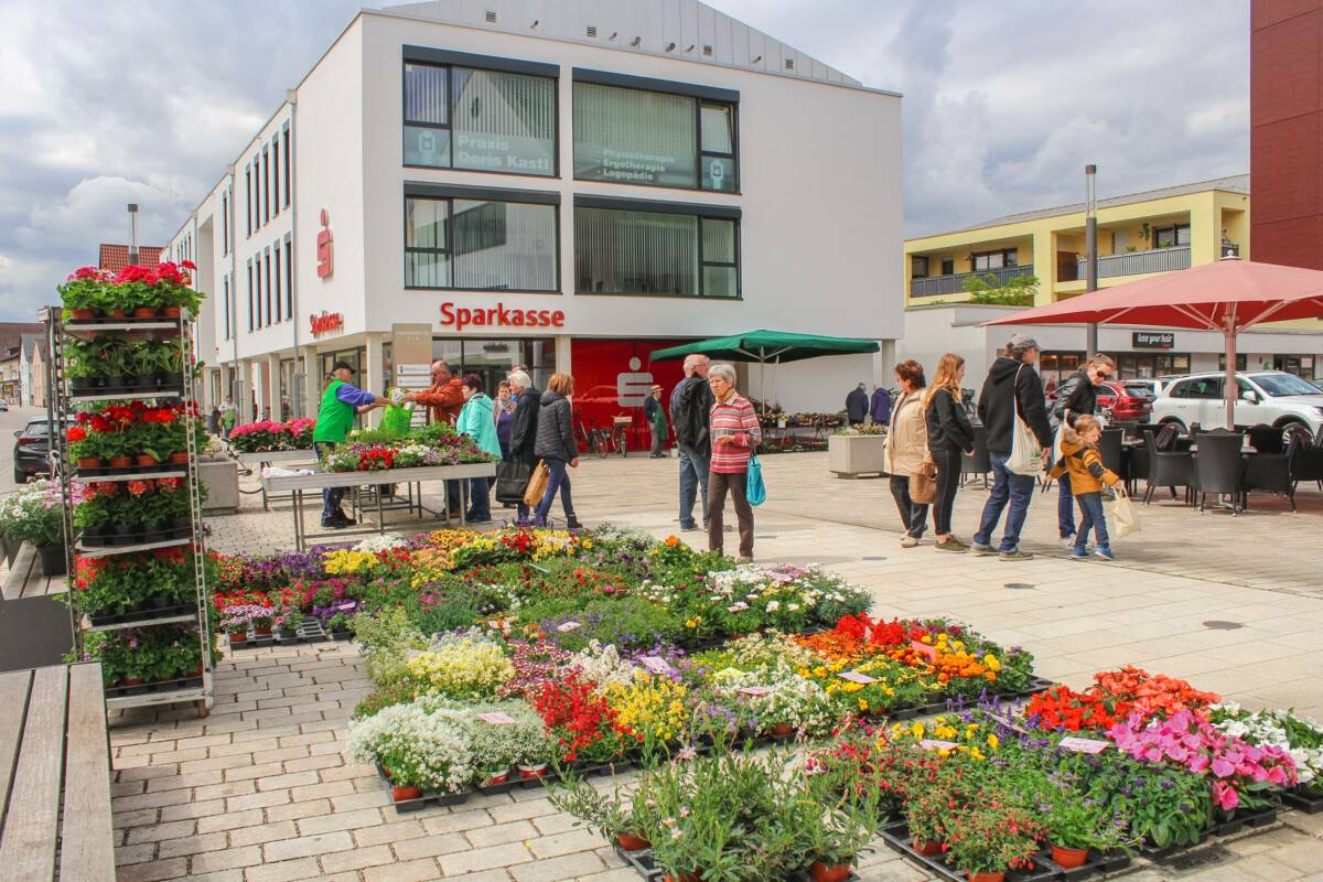 Eröffnung des Manchinger Wochenmarktes 6