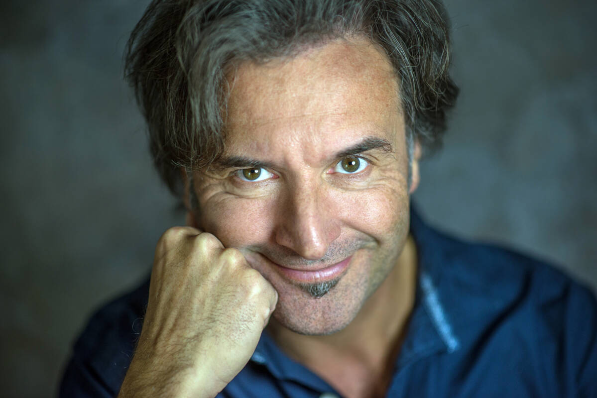 Chris Boettcher: Freudenspender