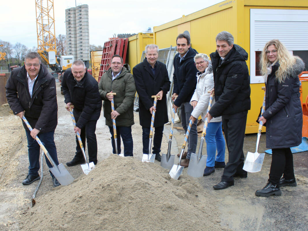 Spatenstich für den Bau der Kindertagesstätte Niederstimm-Donaufeld am 21.11.2023