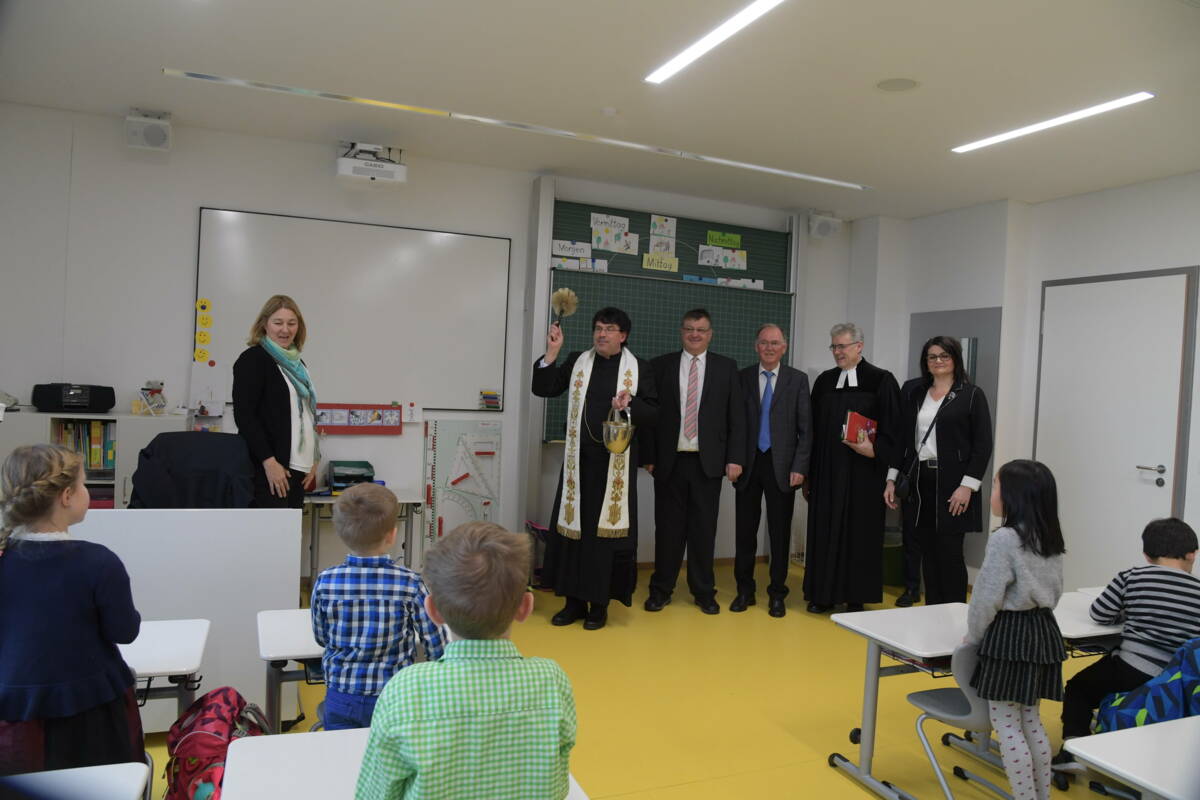 Einweihung der Grundschule Manching